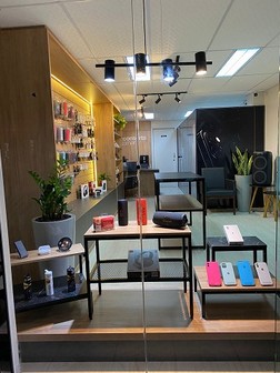 conserto-de-celular-em-CURITIBA-PINHEIRINHO