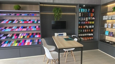 Service dans maquiné