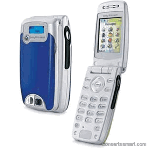 travado no logo Sony Ericsson Z600